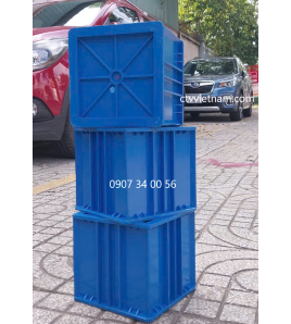 KHUÔN MẪU BÊ TÔNG VUÔNG 15X15CM